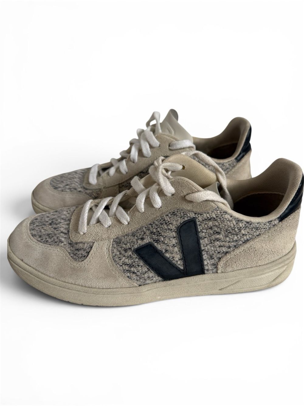 Veja V-10 Flannel Snow Black Sneakers Women's 7 EU 38 Sustainable
